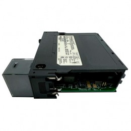 Модуль Allen Bradley 1756-OF8